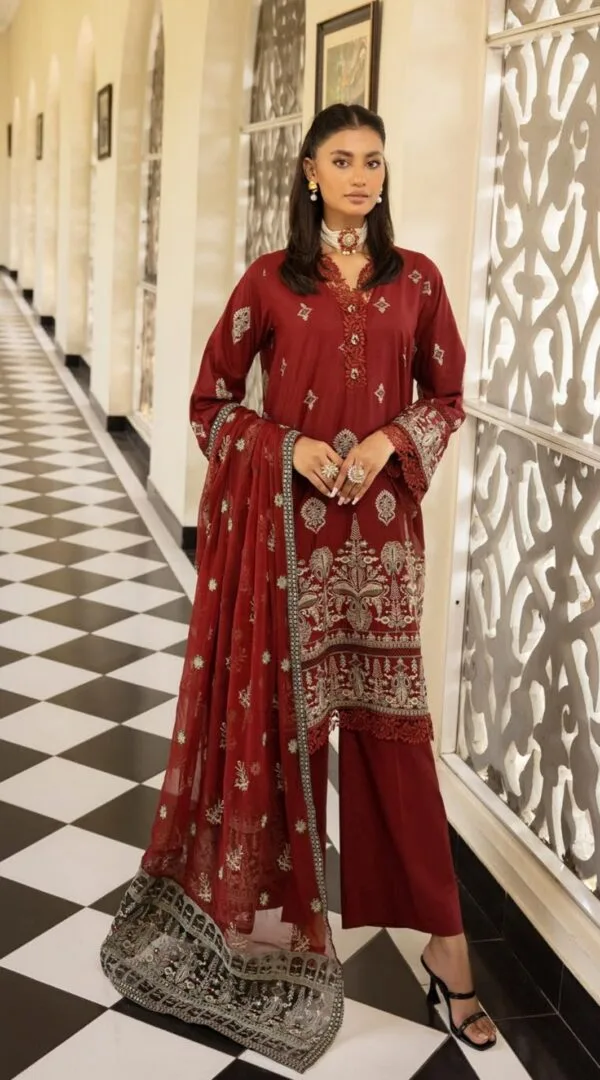 Embroidered Luxury Lawn Suits | D-02