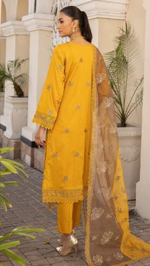 buy embroidered lawn collection by riaz arts d05 02 online in india