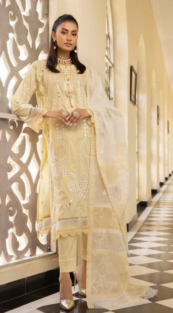 Embroidered Luxury Lawn Suits | D-07