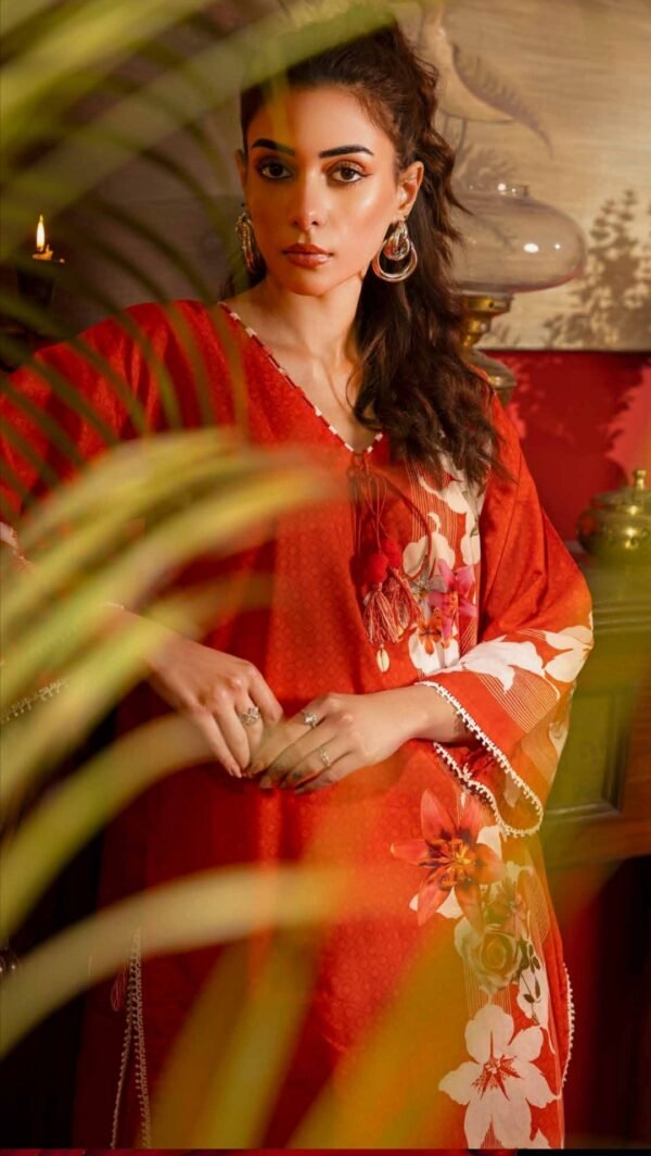 Red & Bolds Lawn Pakistani Suits By Gul Ahmed - D07