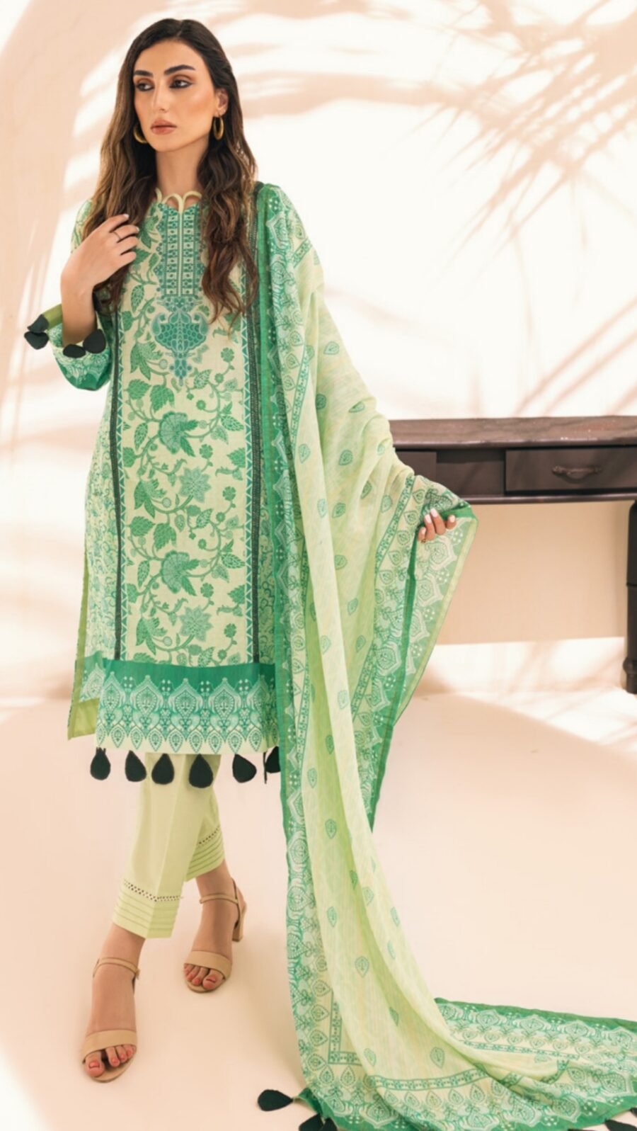 Off White Printed Lawn Pakistani Salwar Kameez