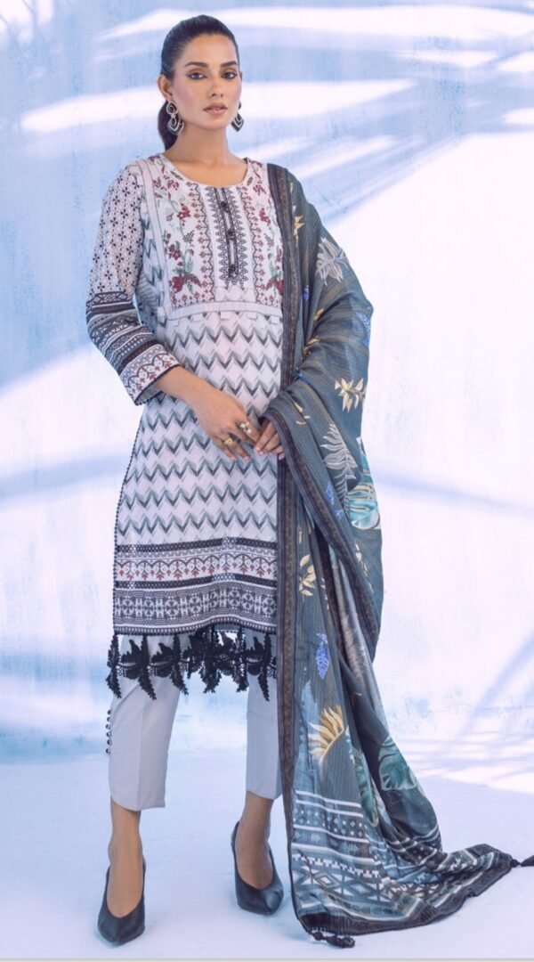 White Color Printed Lawn Pakistani Dresses