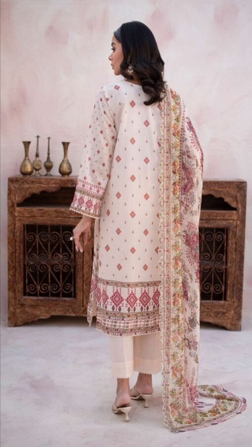 buy embroidered lawn gulljee d01 02 online in india