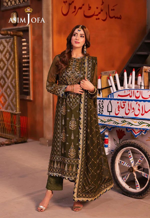 Green Color Embroidered Chiffon Pakistani Party Suits