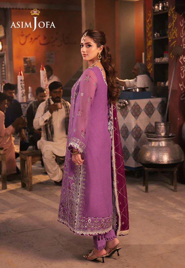 Light Purple Color Embroidered Chiffon Pakistani Festive Suits