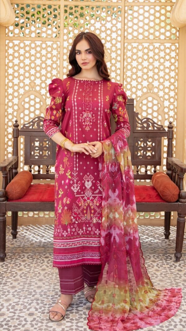 Maroon Color Printed Luxury Lawn Salwar Kameez