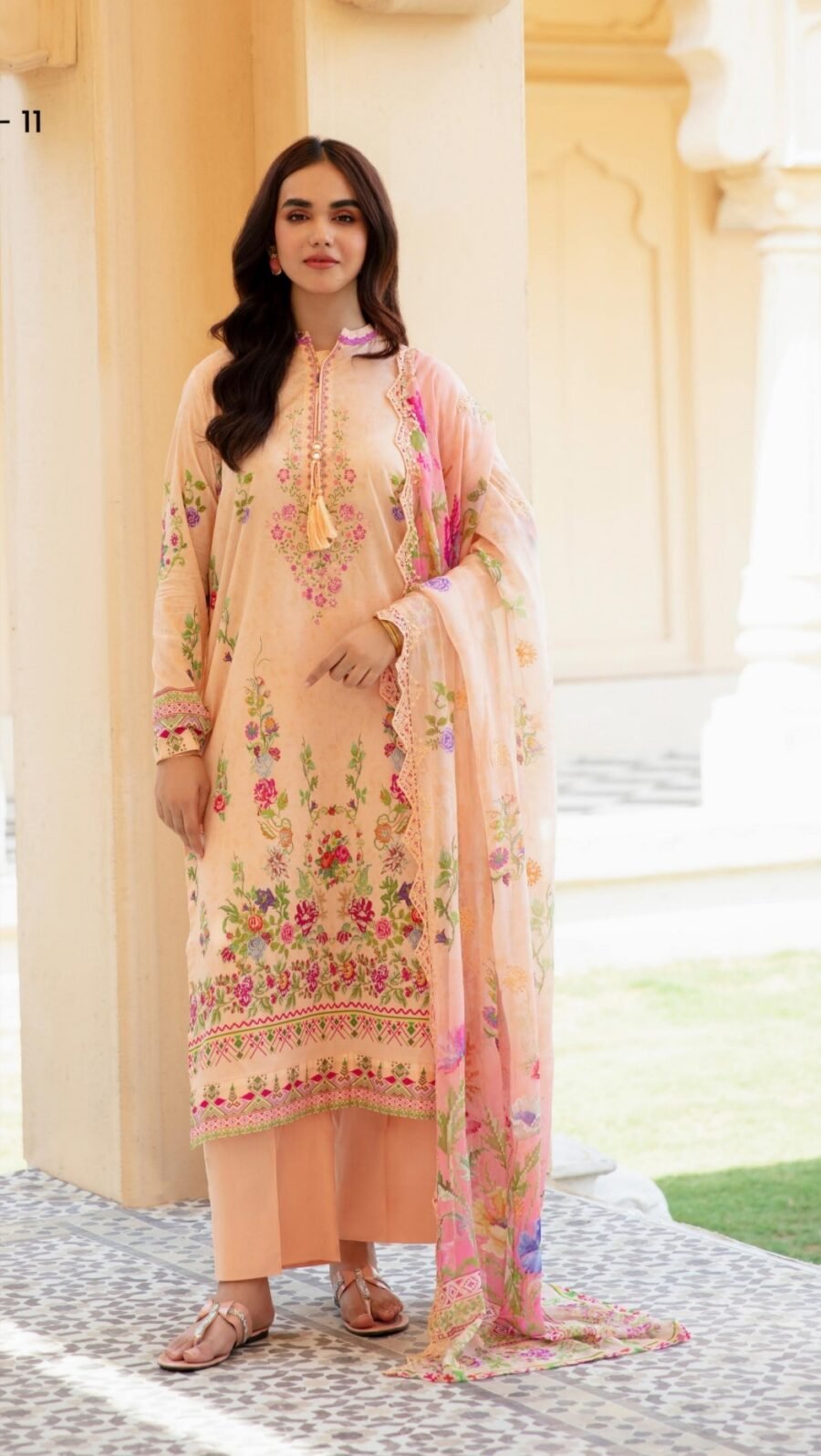 Peach Color Printed Luxury Lawn Salwar Suits online