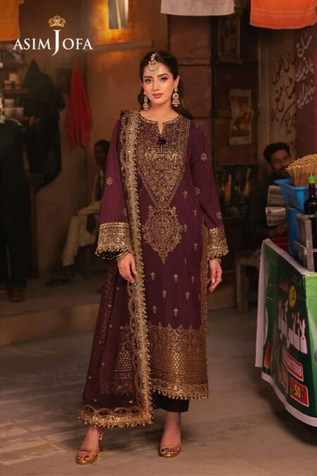 Purple Color Embroidered Twisted Silk Pakistani Suits