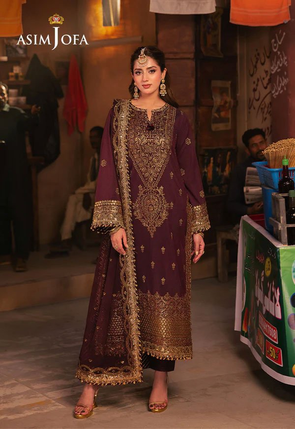 Purple Color Embroidered Twisted Silk Pakistani Suits