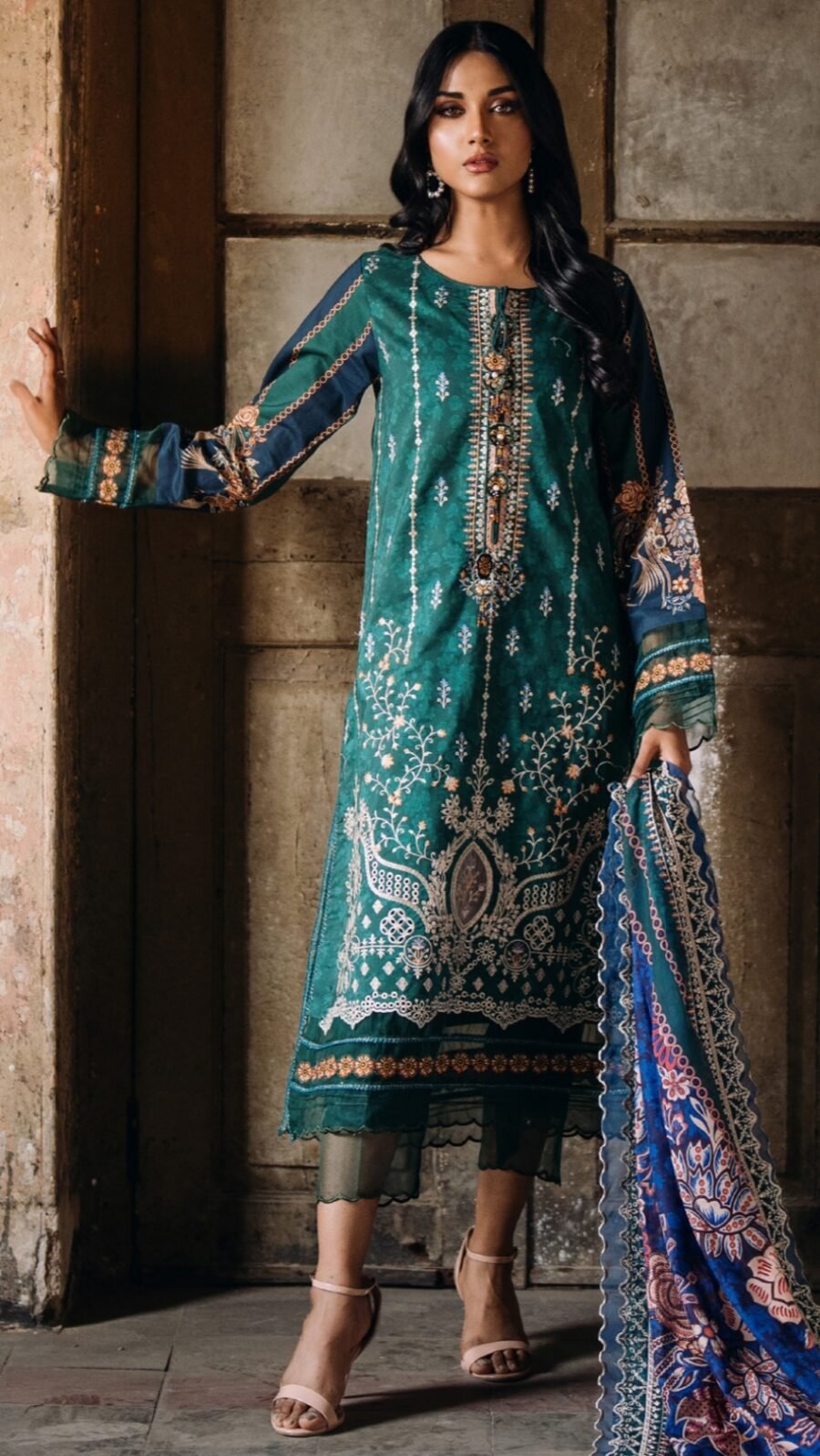 green color unstitched embroidered pakistani salwar suits