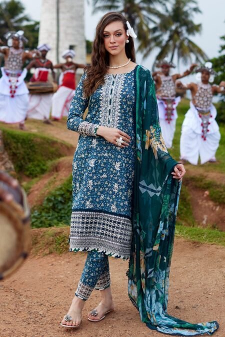 Gulaal Luxury Lawn 2025 - D05