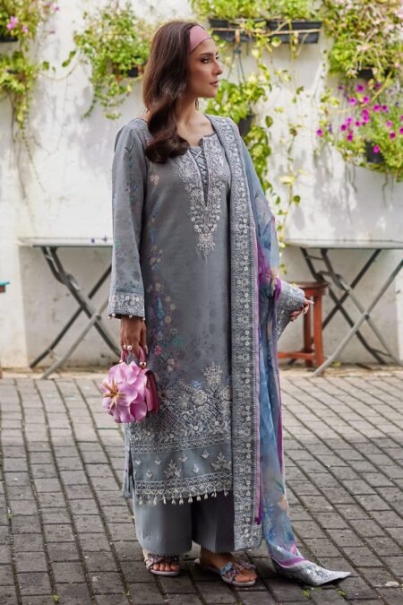 Gulaal Luxury Lawn 2025 - D09