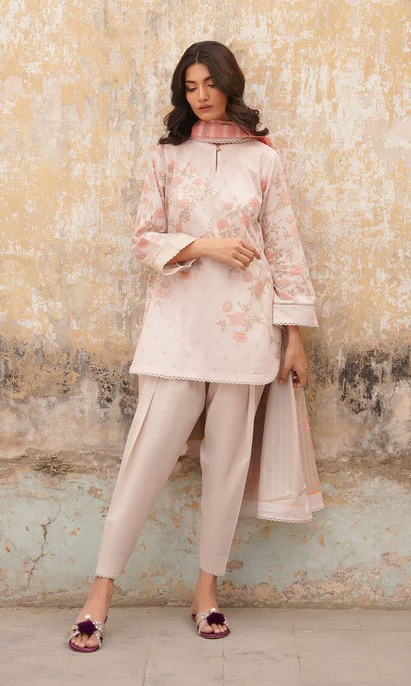 Sahar Selene Vol2 Unstitched 3 Piece Lawn Suit - D05