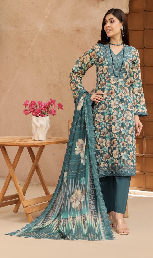 Green Color Embroidered 3 Pcs Lawn Suit - 009
